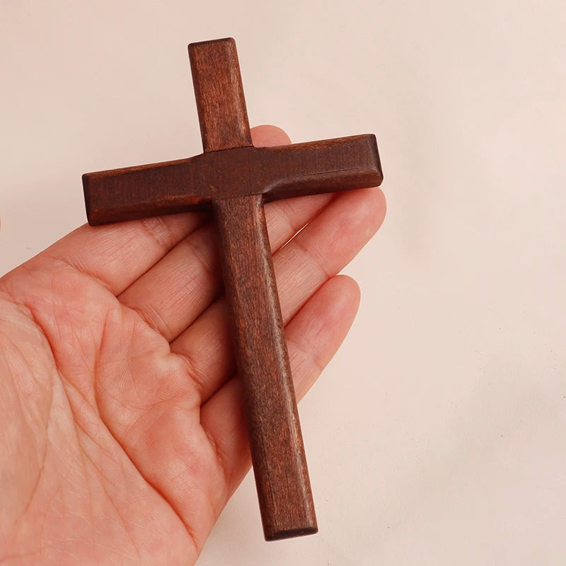 12x7cm Cruz Catolica de Madera de Mano, para la oracion personal